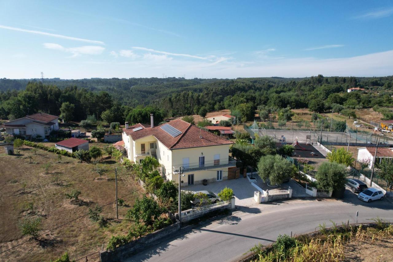 Apartmán A Casa Amarela Pinheiro de Coja Exteriér fotografie